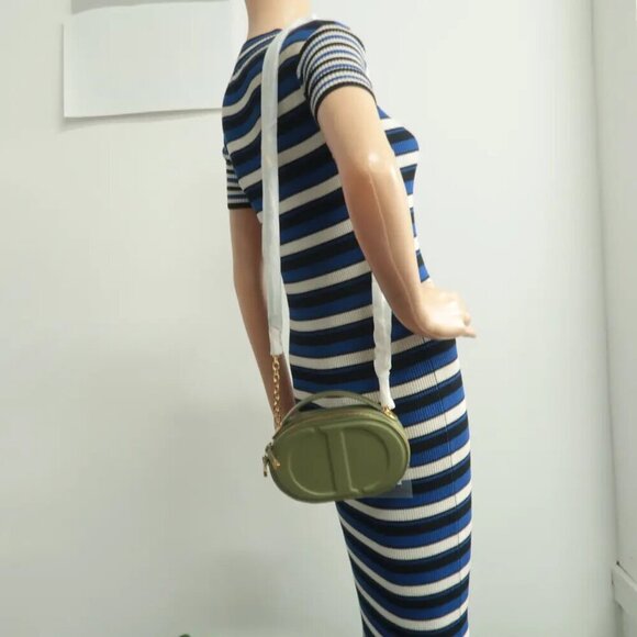 100% Authentic Dior CD Signature Green Leather Shoulder Bag 1915-08824 - Picture 12 of 12